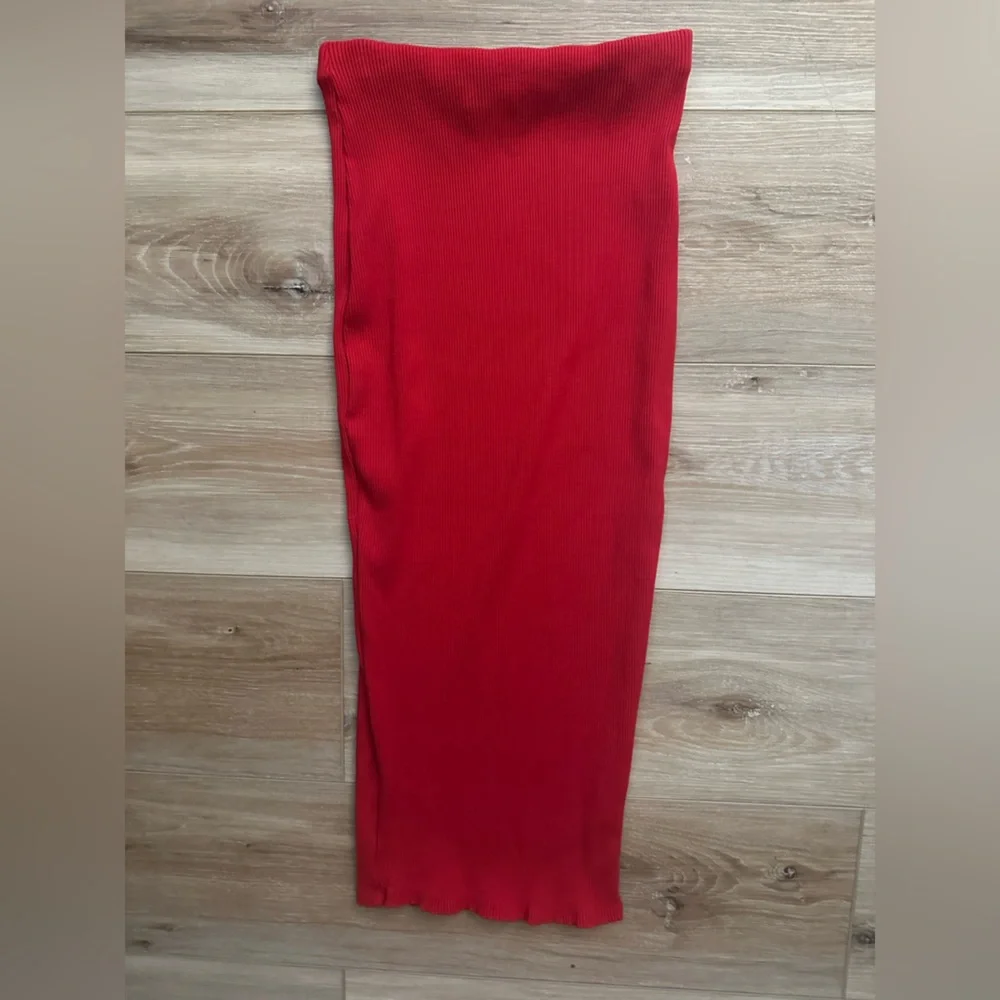 Lulus Red Ribbed BodyCon Maxi Skirt S